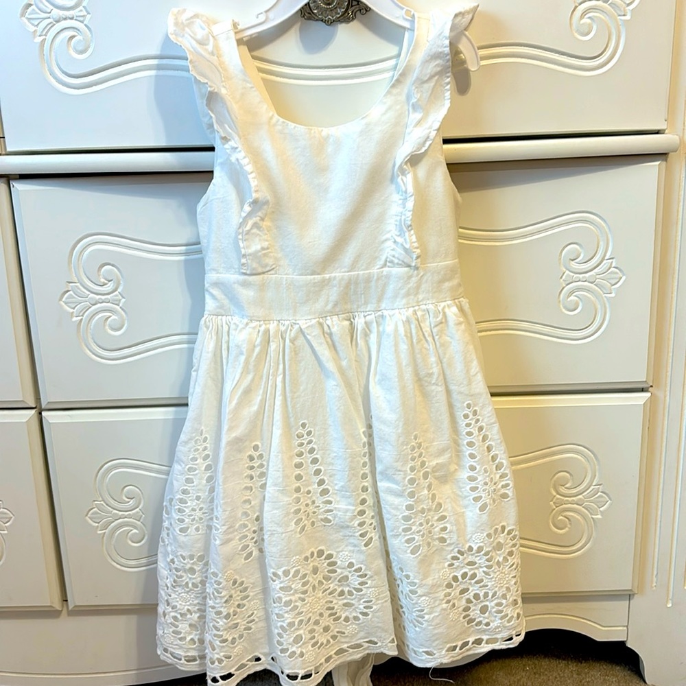 Disney white eyelet girls dress, excellent condition